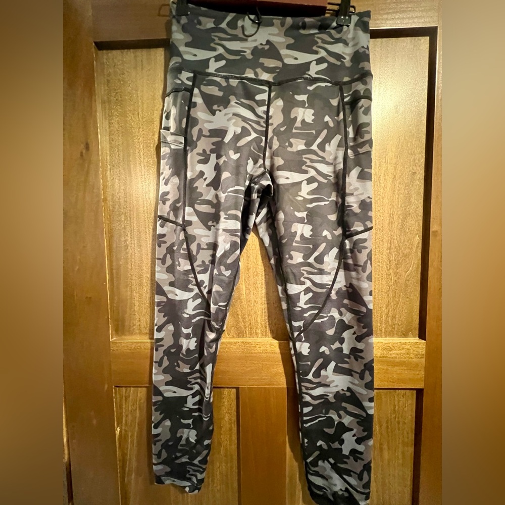 Zyia 3/4 Leggings